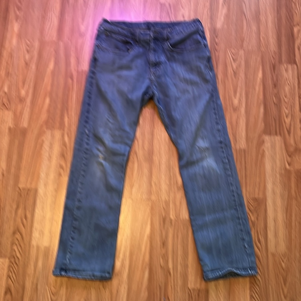 Men’s wrangler jeans. 34x30. Gently used.